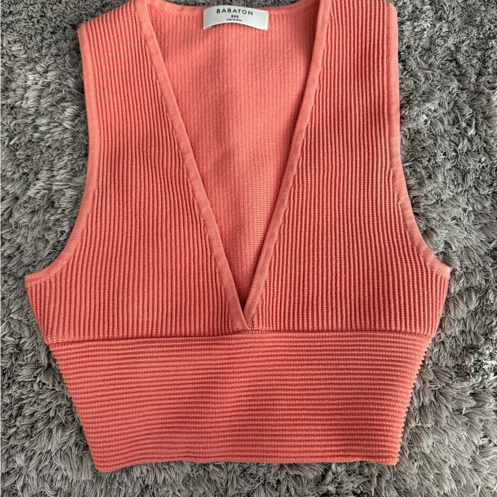 Aritzia Babaton Sculpt Knit Deep V Crop Tank Terracotta Coral Pink XXS Ribbed - Picture 4 of 4